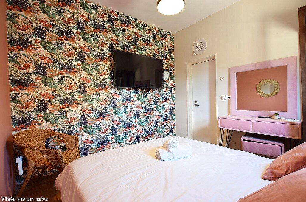 וילה כנריה צפון  11  נופש - וי פור ויקיישן - V for Vacation