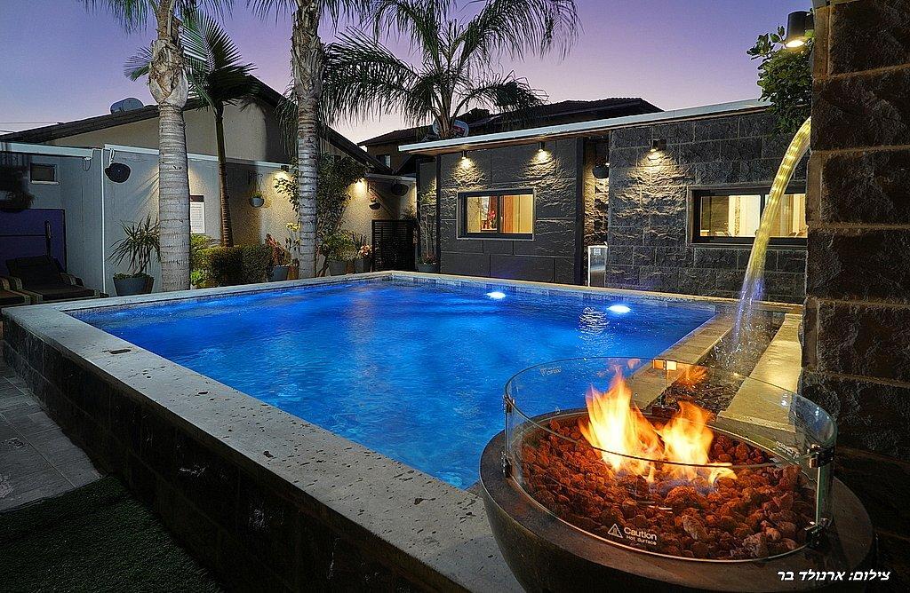 בצל השקד צפון  24  נופש - וי פור ויקיישן - V for Vacation