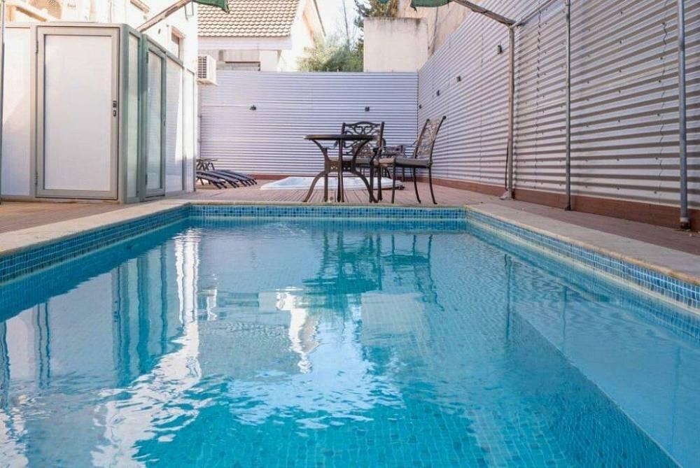 וילה דובדבן טבריה צפון  28  לופט 4 יו