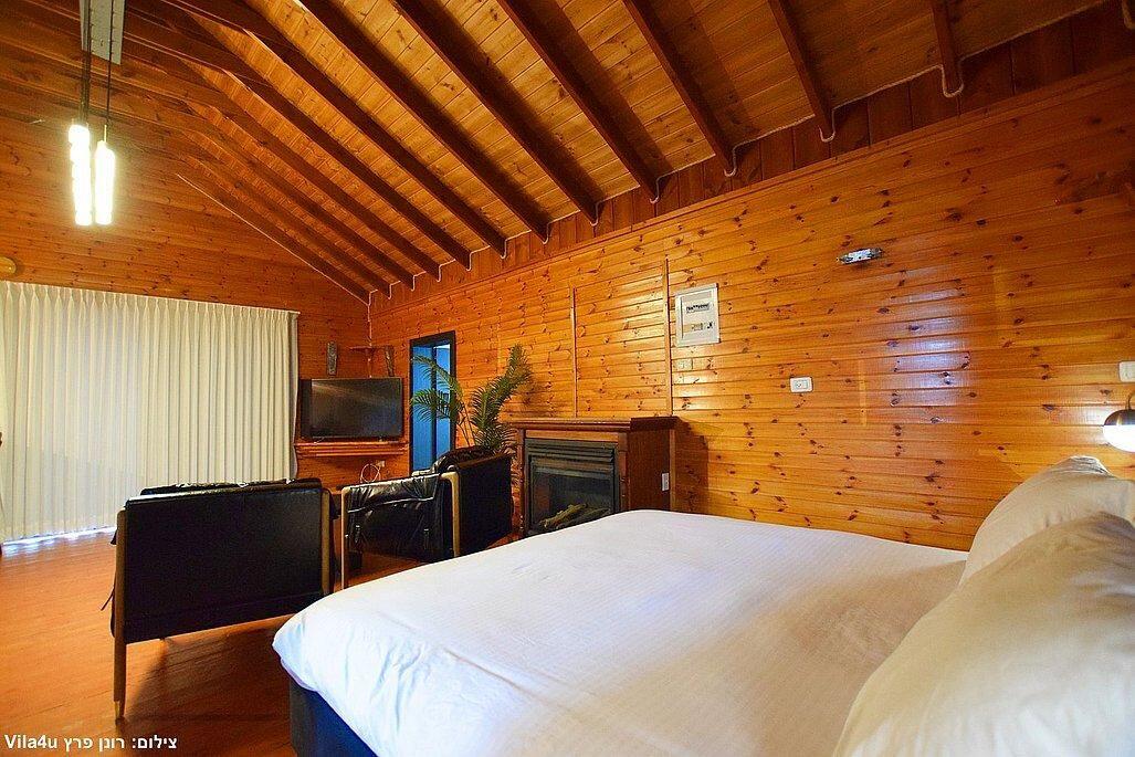 רפאל בכרם צפון  22  נופש - וי פור ויקיישן - V for Vacation