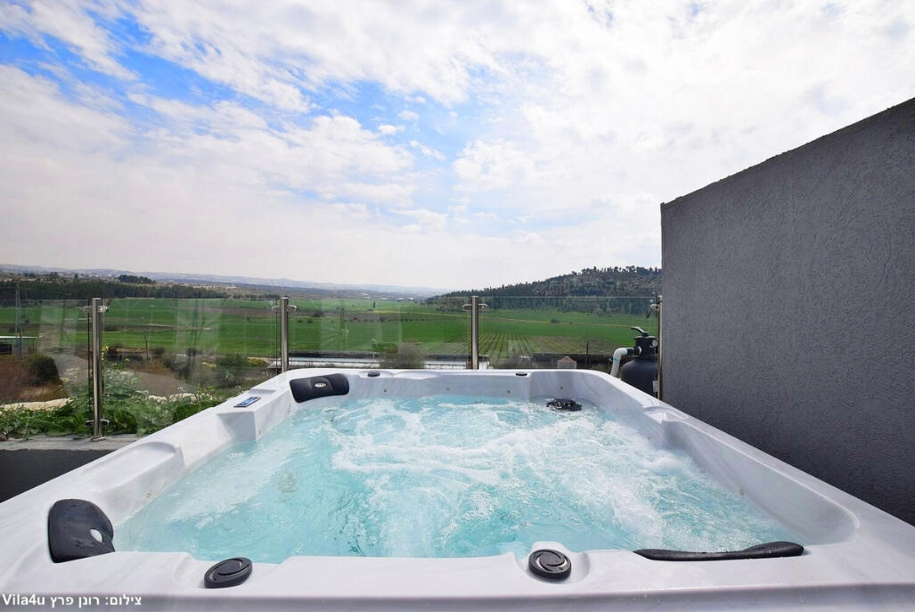 אחוזת נוף האלה מרכז  4  נופש - וי פור ויקיישן - V for Vacation