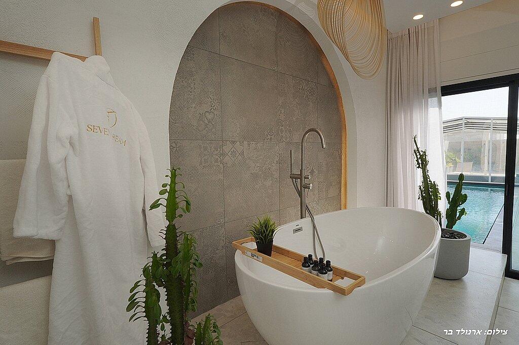 וילה סבן דרים צפון  21  נופש - וי פור ויקיישן - V for Vacation