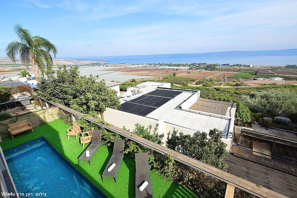 וילה בלו ביי צפון  18  נופש - וי פור ויקיישן - V for Vacation