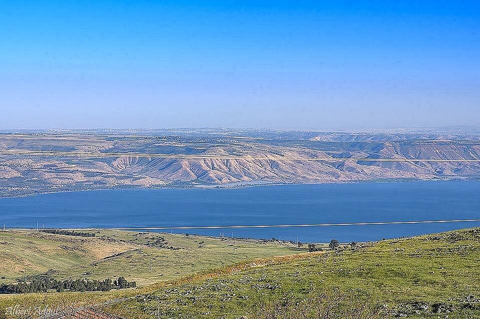 סלו מול הכנרת - מתחם בוטיק יוקרתי לקהל הדתי צפון  3  נופש - וי פור ויקיישן - V for Vacation