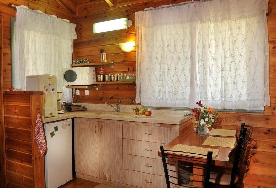 הבקתה הגלילית צפון  20  נופש - וי פור ויקיישן - V for Vacation