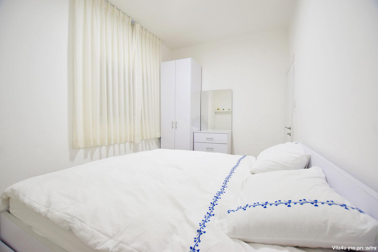 אחוזת וילג דרום  16  נופש - וי פור ויקיישן - V for Vacation