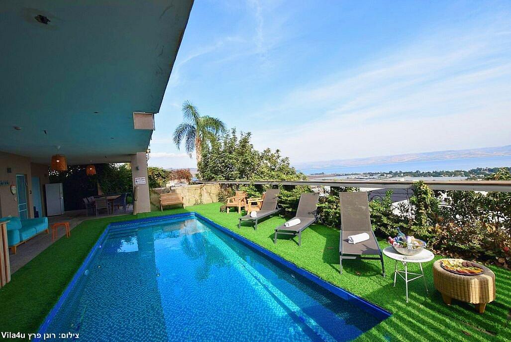 וילה בלו ביי צפון  26  נופש - וי פור ויקיישן - V for Vacation