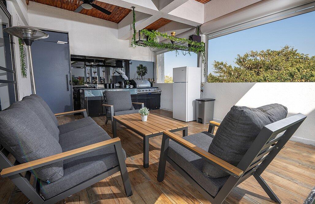 הפנטהאוז של תל אביב מרכז  21  נופש - וי פור ויקיישן - V for Vacation