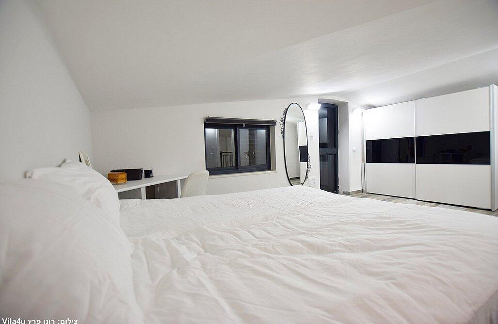 וילה נווה שמואל אינדיגו מרכז  37  נופש - וי פור ויקיישן - V for Vacation