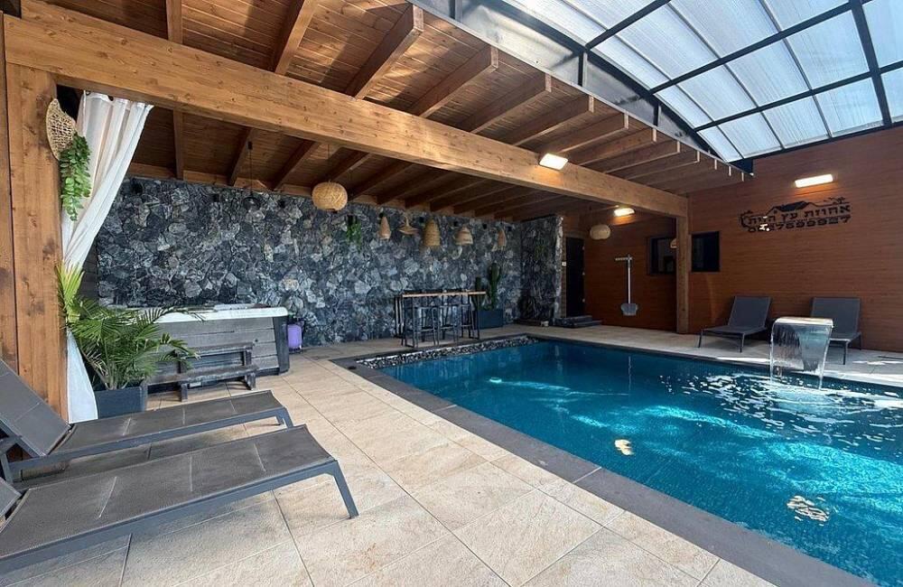 אחוזת עץ הזית צפון  1  נופש - וי פור ויקיישן - V for Vacation