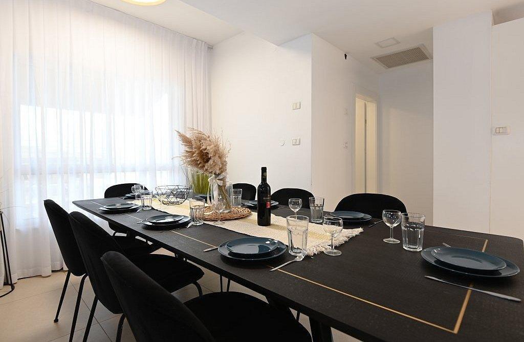 וילה ג'נסיס - Villa Genesis צפון  15  נופש - וי פור ויקיישן - V for Vacation