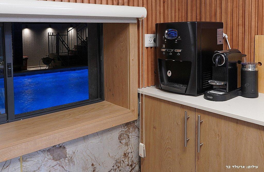 בצל השקד צפון  12  נופש - וי פור ויקיישן - V for Vacation