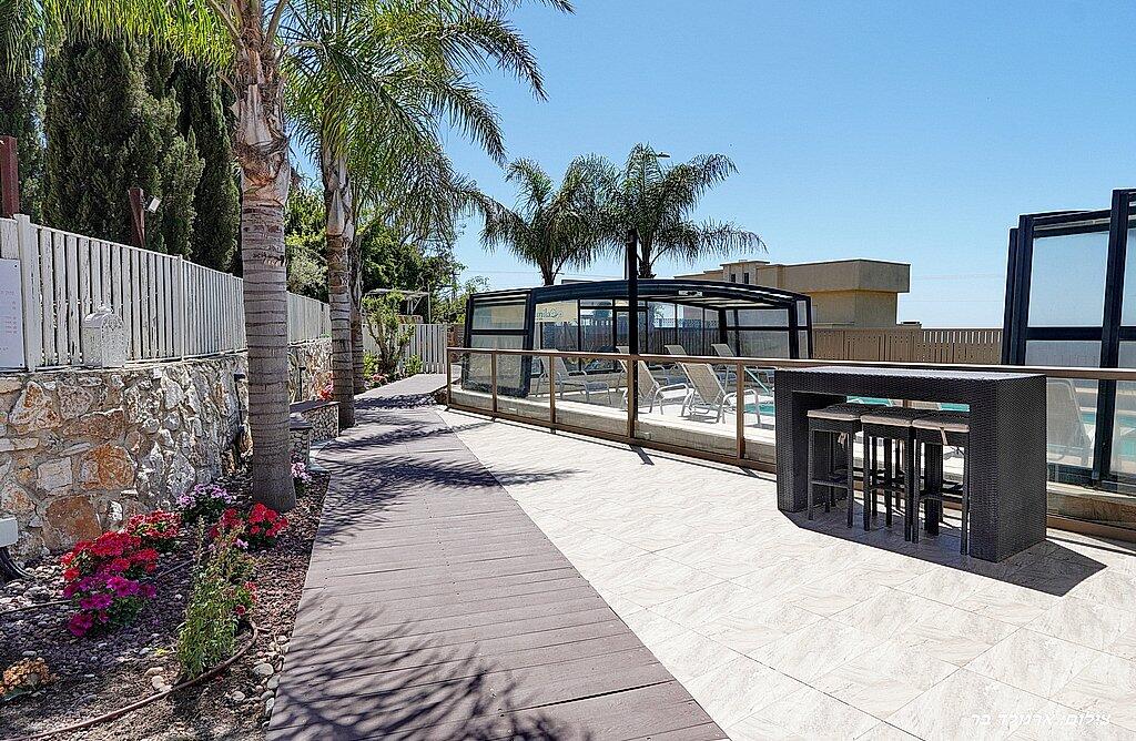 וילה ונילה צפון  33  נופש - וי פור ויקיישן - V for Vacation