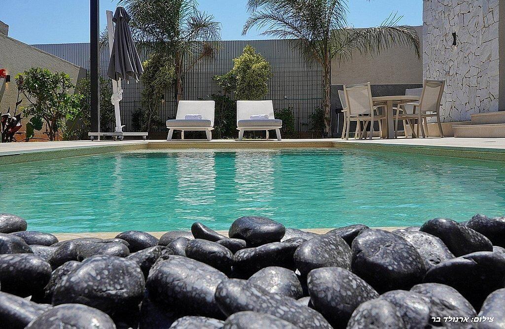 לומה סוויט צפון  45  נופש - וי פור ויקיישן - V for Vacation