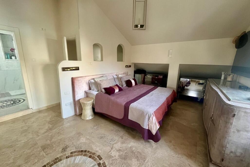 וילה מיקונוס נתניה מרכז  7  נופש - וי פור ויקיישן - V for Vacation