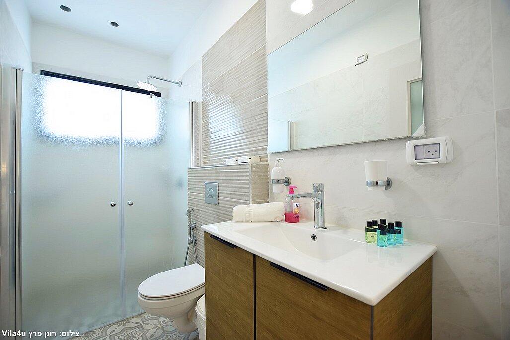 וילה יפה נוף צפון  12  נופש - וי פור ויקיישן - V for Vacation