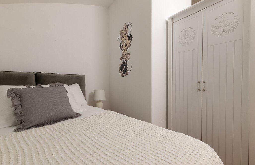 וילה על הים בראשון מרכז  15  נופש - וי פור ויקיישן - V for Vacation