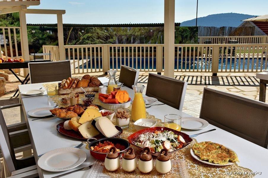 צמרות דוד צפון  4  נופש - וי פור ויקיישן - V for Vacation