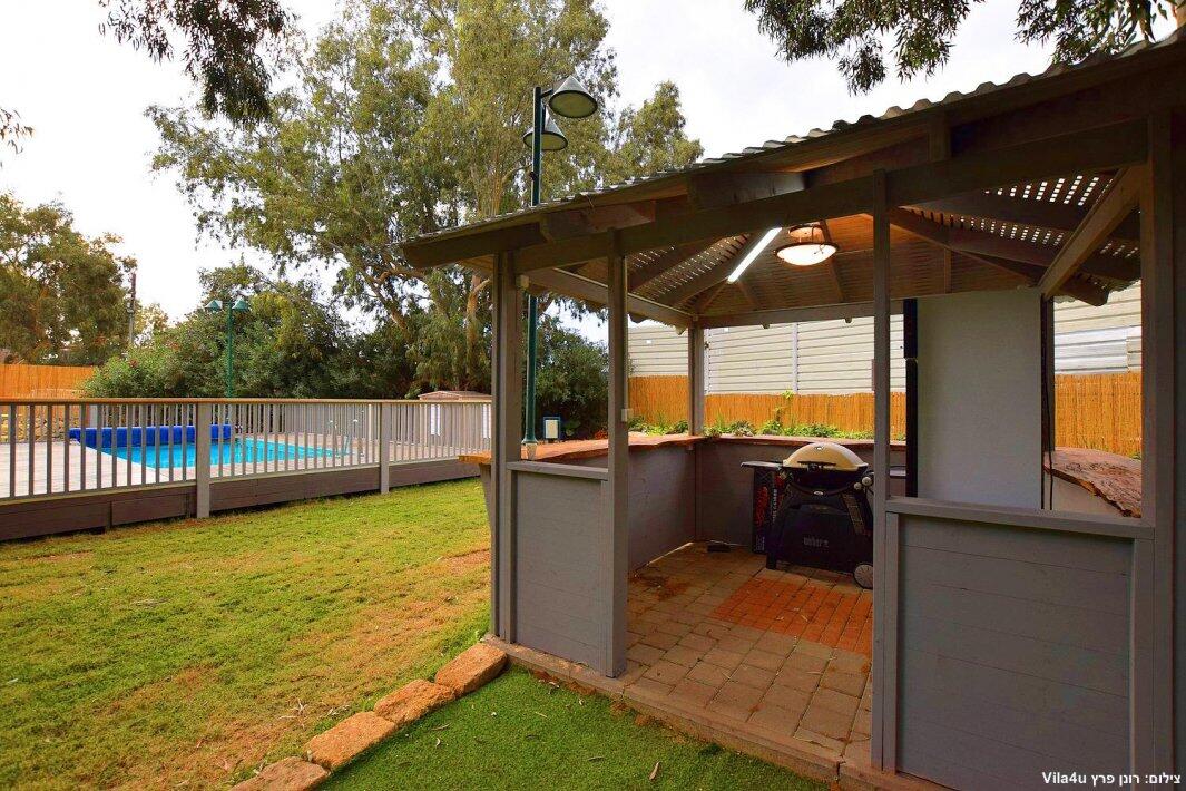 וילה דניאלס צפון  18  נופש - וי פור ויקיישן - V for Vacation