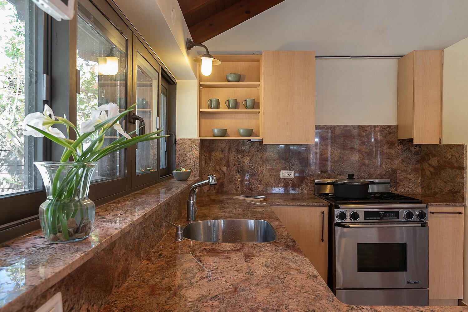 וילה בית זית מרכז  18  נופש - וי פור ויקיישן - V for Vacation