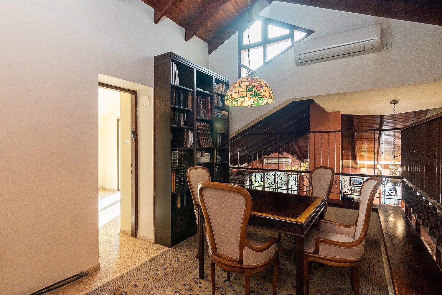 וילה בית זית מרכז  29  נופש - וי פור ויקיישן - V for Vacation