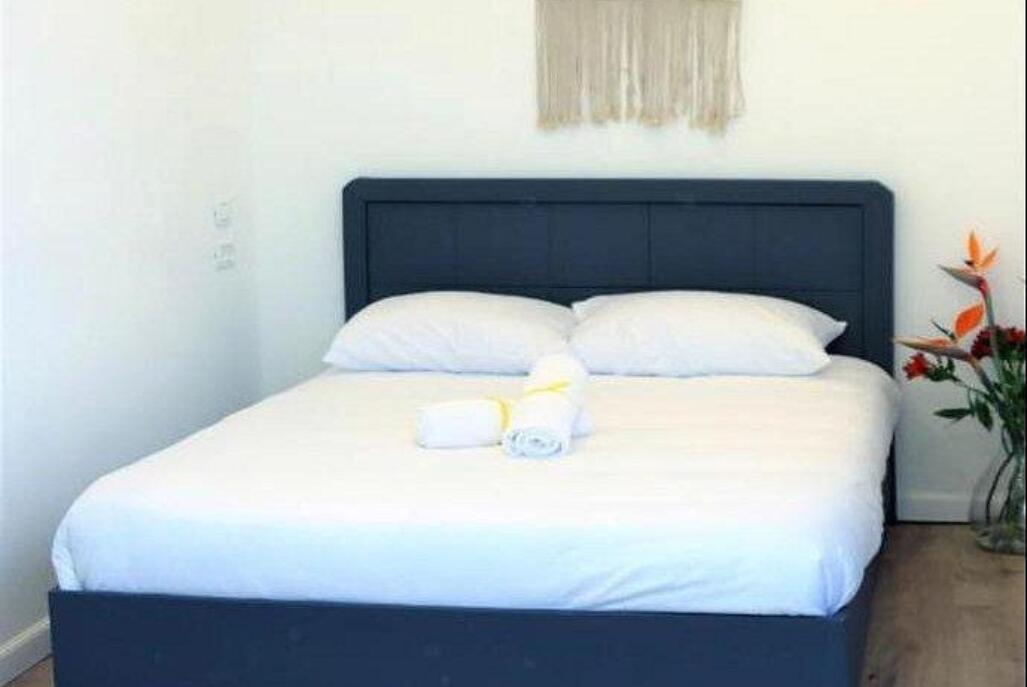 אחוזת רפאל גארדן מרכז  14  נופש - וי פור ויקיישן - V for Vacation