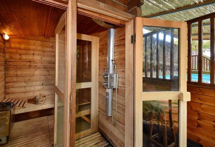 וילה שחור לבן צפון  4  נופש - וי פור ויקיישן - V for Vacation