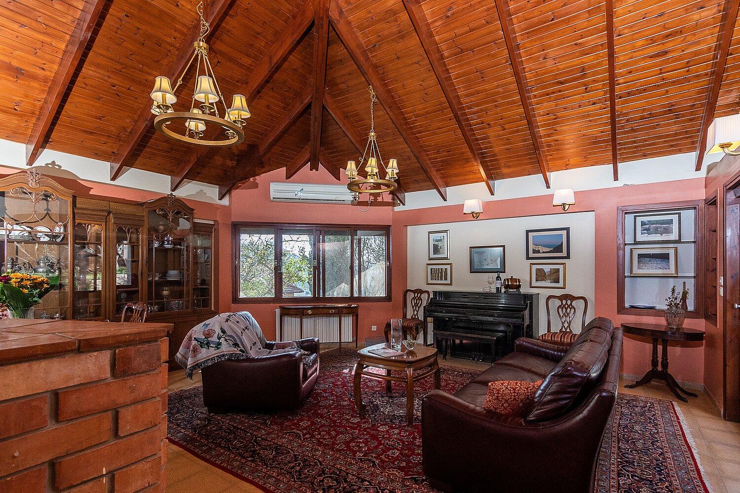 וילה בית זית מרכז  21  נופש - וי פור ויקיישן - V for Vacation