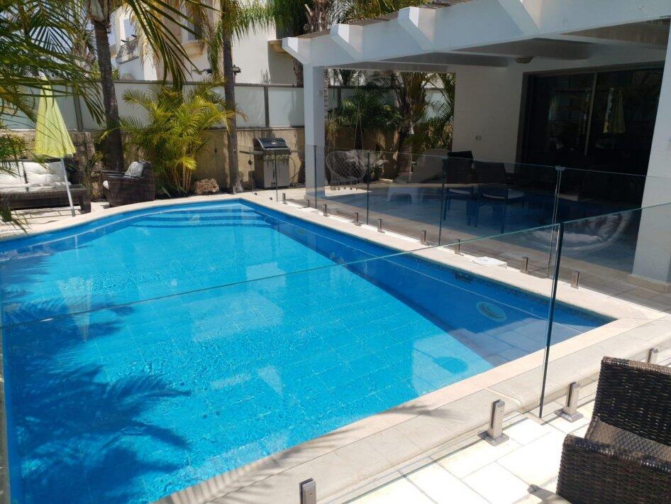 וילה מזל מרכז  21  נופש - וי פור ויקיישן - V for Vacation