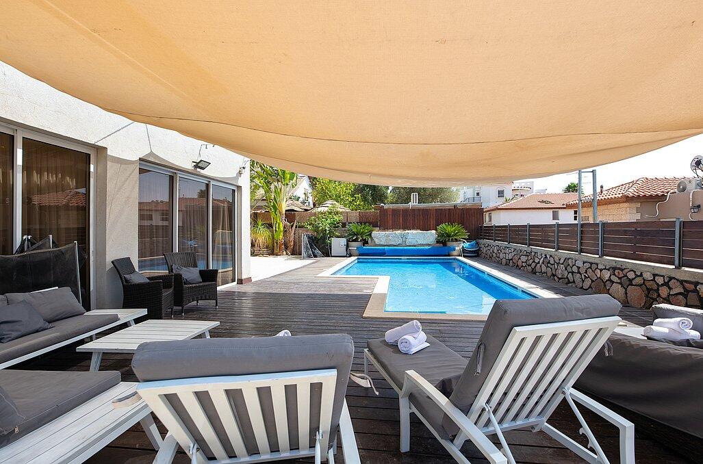 וילה איל דרום  20  נופש - וי פור ויקיישן - V for Vacation