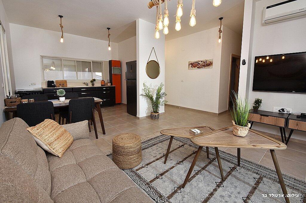 סוויטת אל-יה צפון  14  נופש - וי פור ויקיישן - V for Vacation