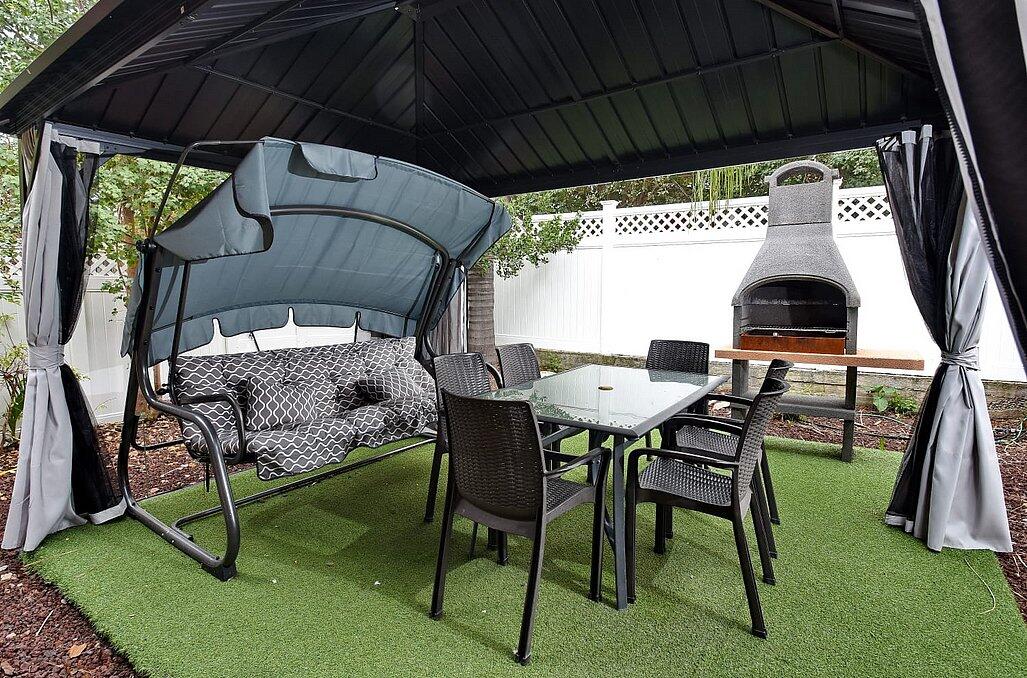 בקתות נוף ילדות צפון  10  נופש - וי פור ויקיישן - V for Vacation