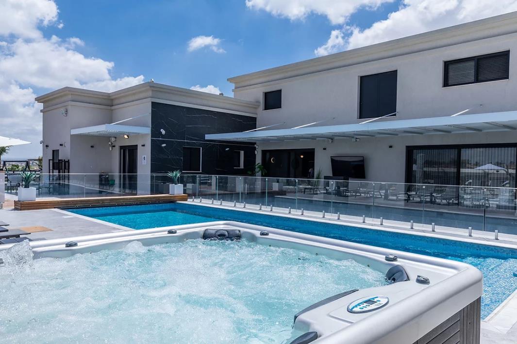 אחוזת תהל מרכז  10  נופש - וי פור ויקיישן - V for Vacation