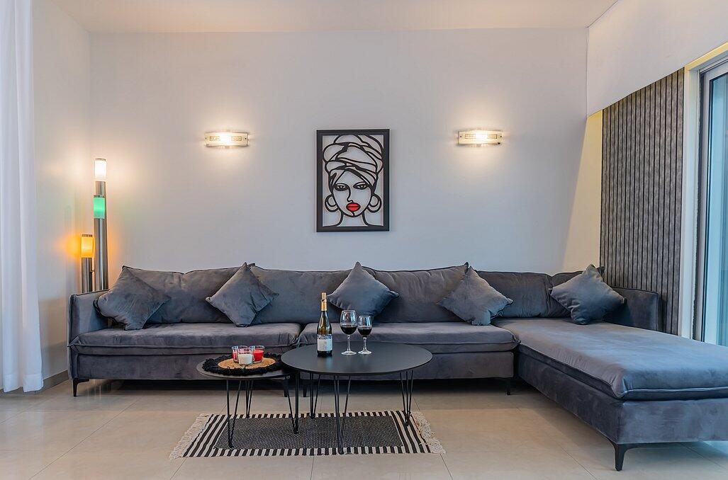 פנטהאוז אנדראה צפון  4  נופש - וי פור ויקיישן - V for Vacation