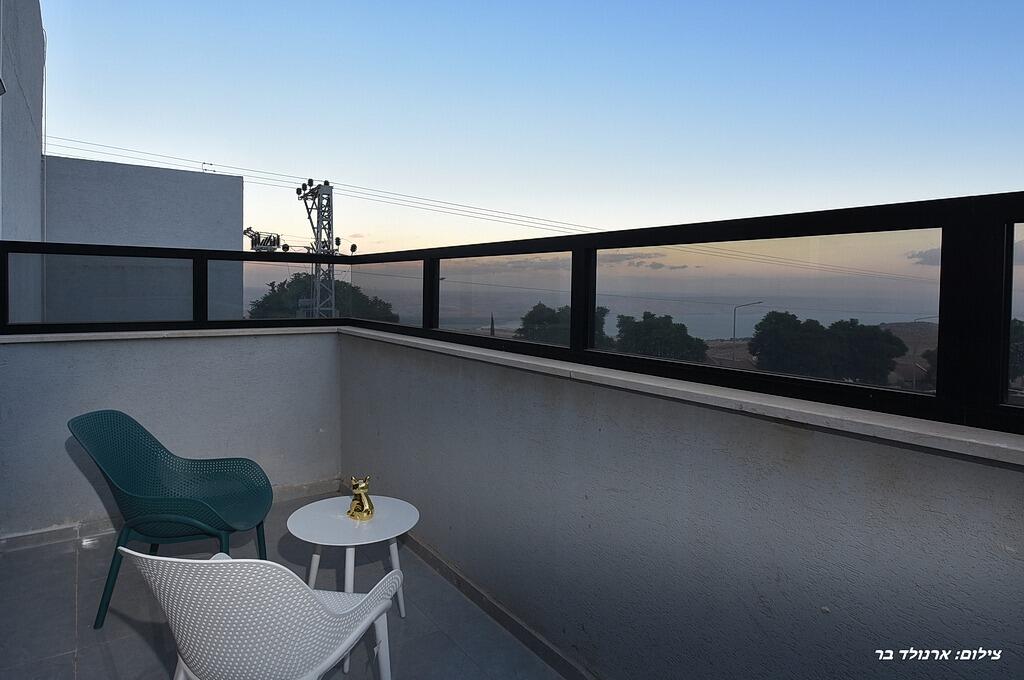 וילה קינג נוף כנרת צפון  18  נופש - וי פור ויקיישן - V for Vacation