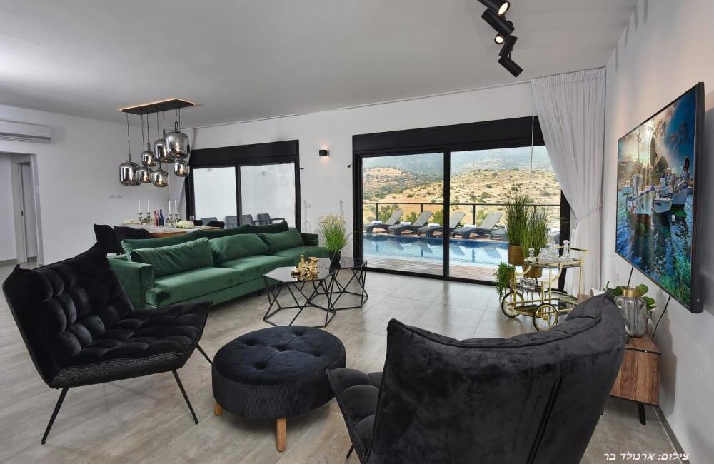 וילה אלרוב צפון  10  נופש - וי פור ויקיישן - V for Vacation