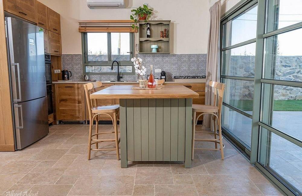 וילה אדמה צפון  9  נופש - וי פור ויקיישן - V for Vacation