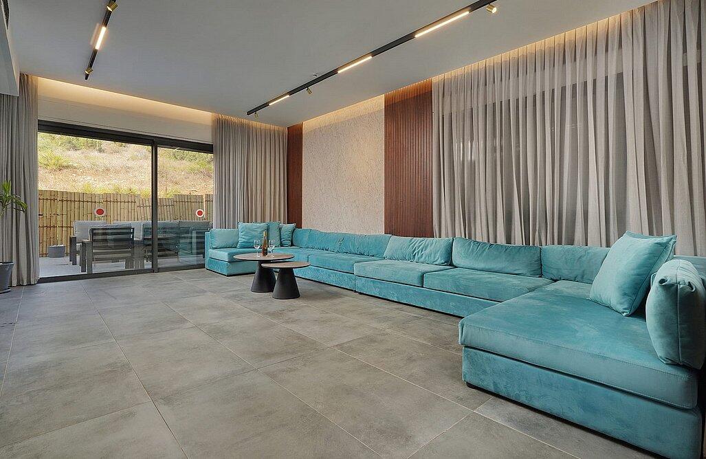 וילה הראל צפון  30  נופש - וי פור ויקיישן - V for Vacation