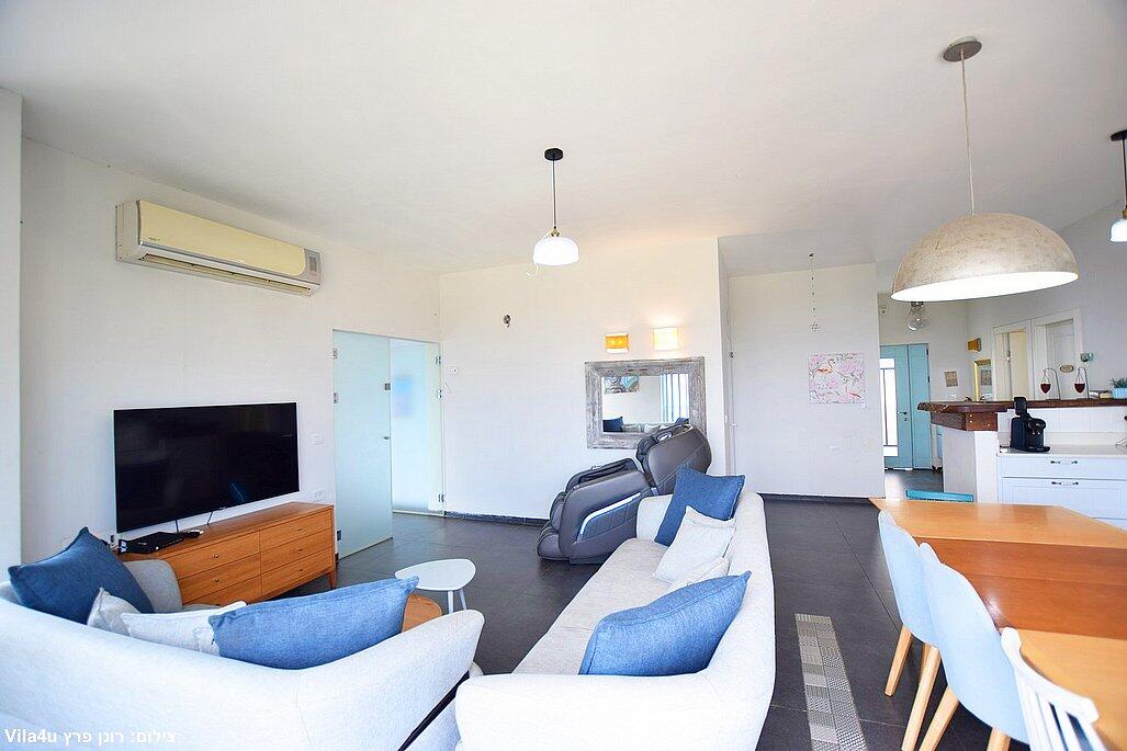 וילה בלו ביי צפון  22  נופש - וי פור ויקיישן - V for Vacation