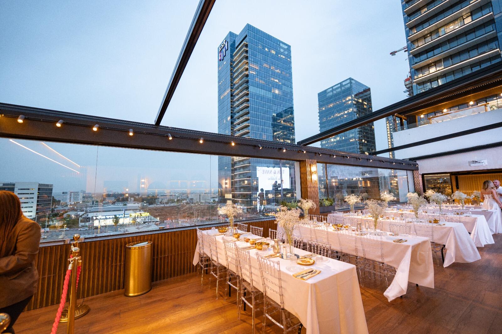 קינג ג'ורג' - מתחם אירועים מרכז  1  לופט 4 יו