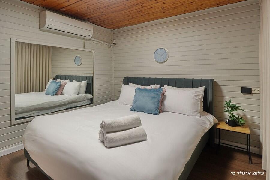 אחוזת נוף אכזיב צפון  20  נופש - וי פור ויקיישן - V for Vacation