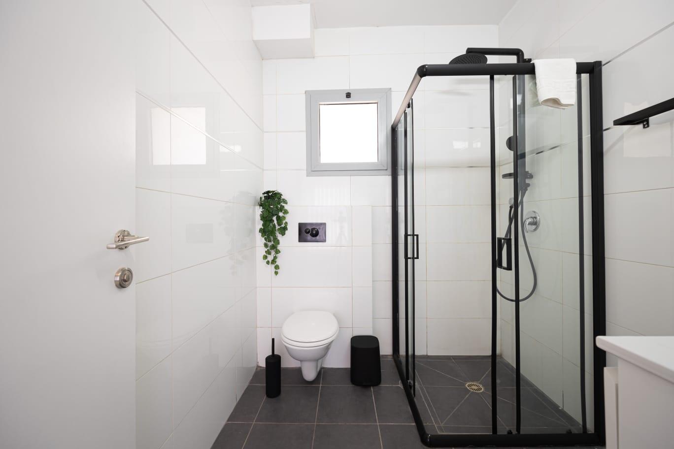 פנטהאוז לומינה - קומה 1 דרום  32  נופש - וי פור ויקיישן - V for Vacation