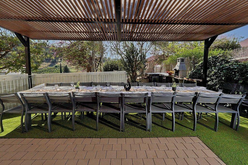 שקד באופק - וילה בוטיק צפון  10  נופש - וי פור ויקיישן - V for Vacation