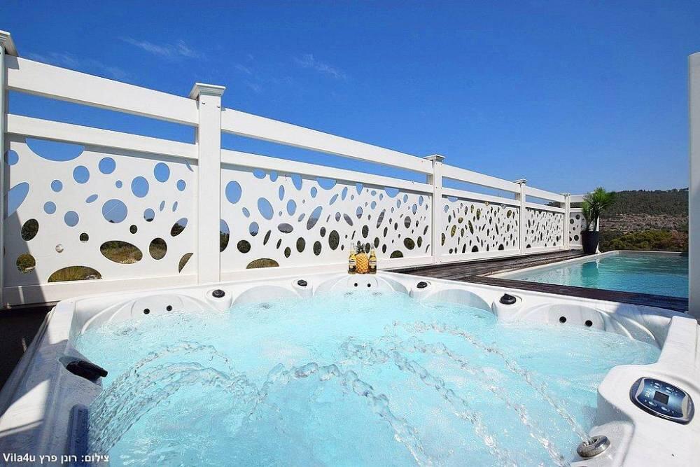 אחוזת ליבי צפון  4  נופש - וי פור ויקיישן - V for Vacation