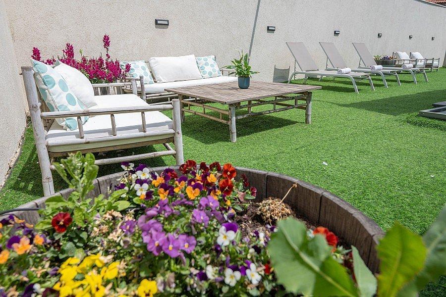 אחוזת דלתון צפון  6  נופש - וי פור ויקיישן - V for Vacation