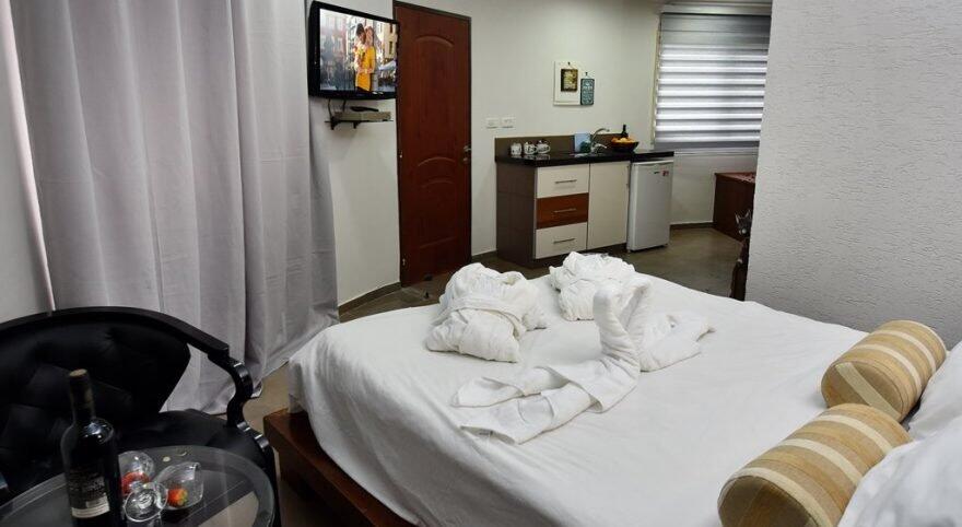 אצולה בגולן צפון  10  נופש - וי פור ויקיישן - V for Vacation