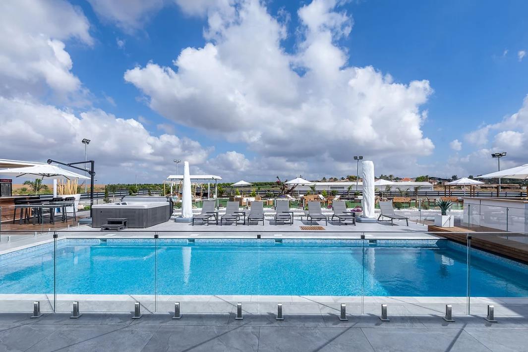 אחוזת תהל מרכז  1  נופש - וי פור ויקיישן - V for Vacation