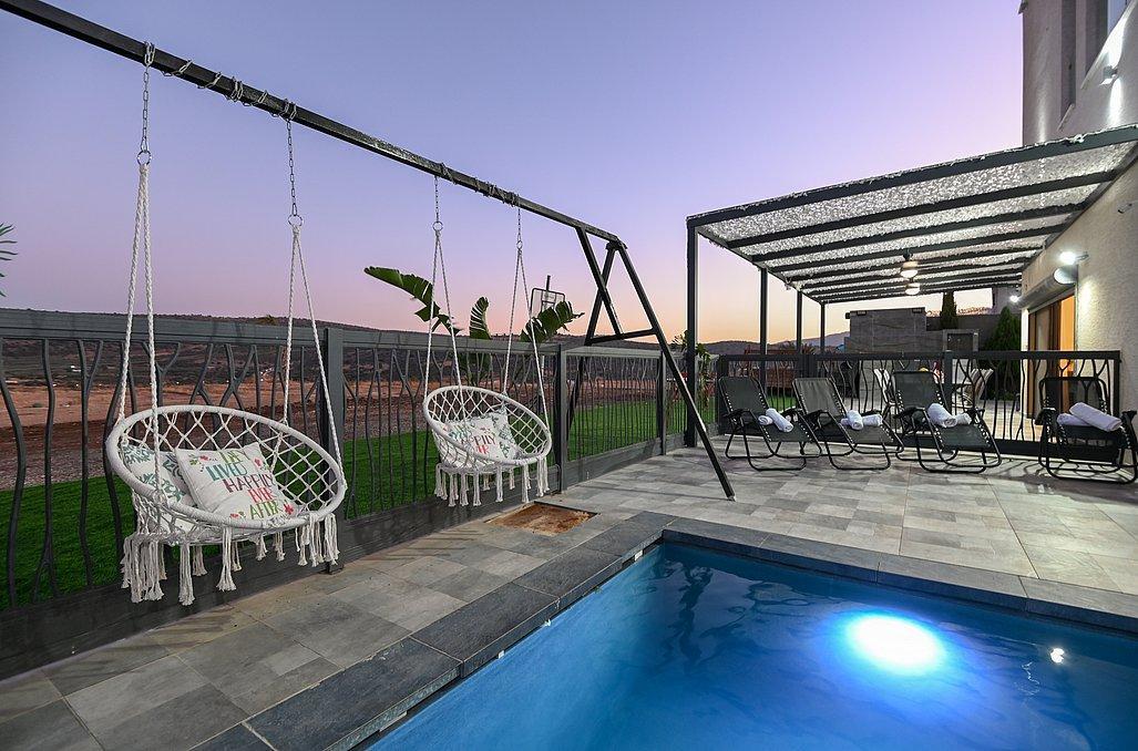 וילת נופש הלל צפון  8  נופש - וי פור ויקיישן - V for Vacation