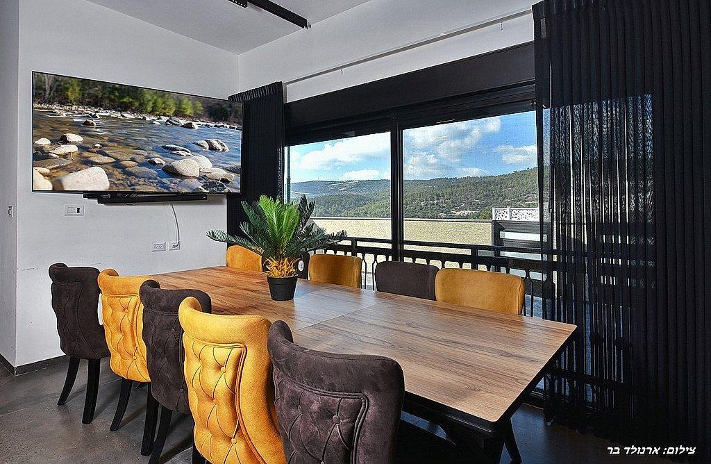 אחוזת יערה צפון  14  נופש - וי פור ויקיישן - V for Vacation