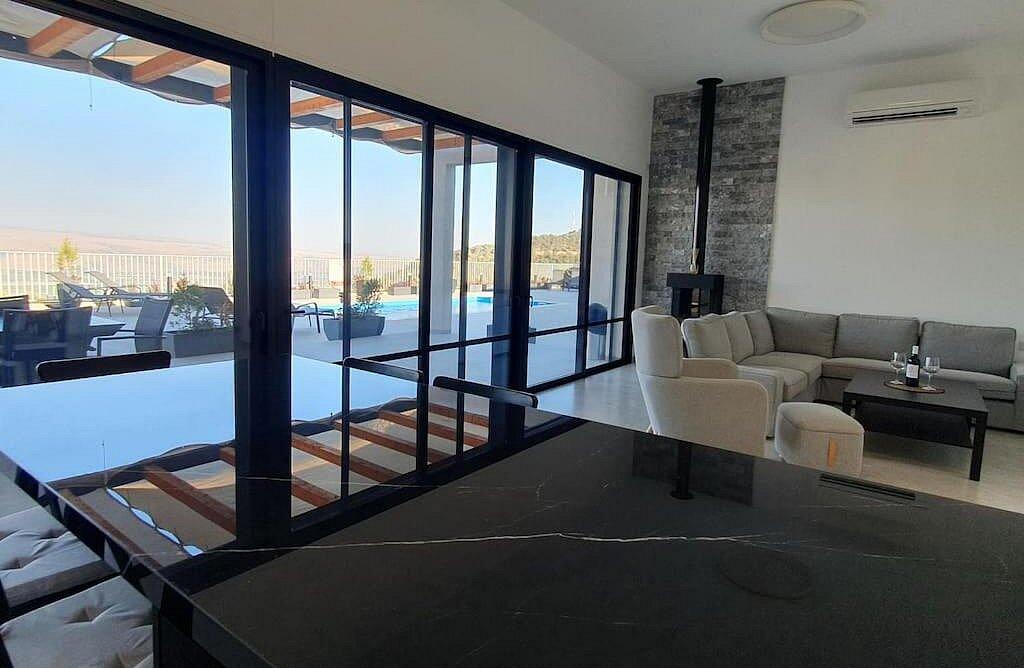 אחוזת גפנים צפון  15  נופש - וי פור ויקיישן - V for Vacation